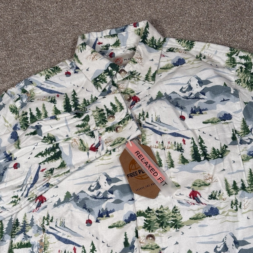 Free Planet Flannel Long Sleeved Shirt Winter Snow Ski Mountains Evergreen Small